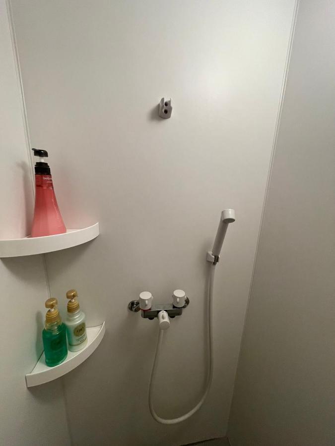 玉出202 Wifi付 玉出駅から徒歩2分 地下鉄難波迄8分 Apartment Osaka Ngoại thất bức ảnh